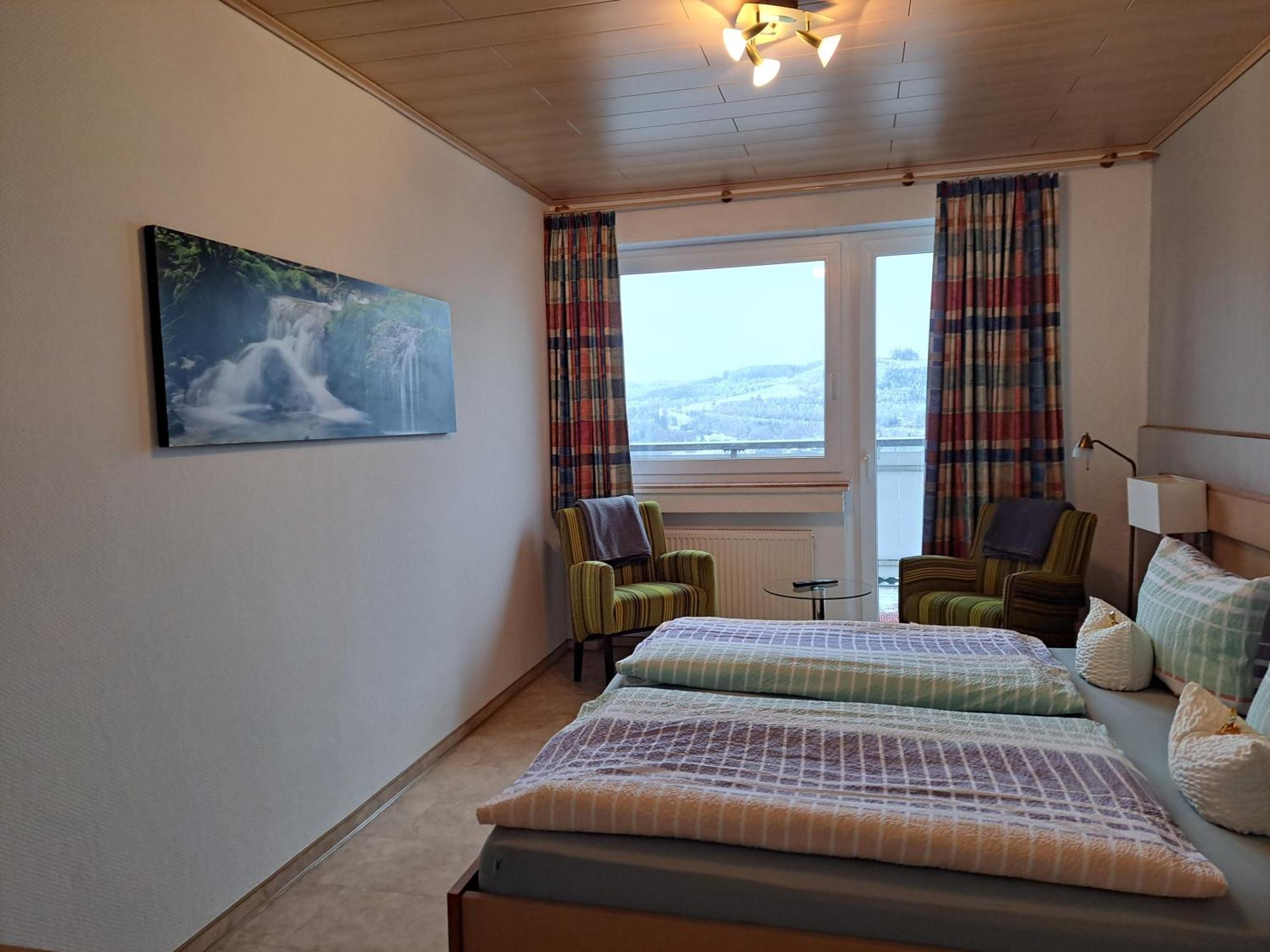 Cafe- Pension Fernblick, Incl Meinecardplus Віллінген Екстер'єр фото
