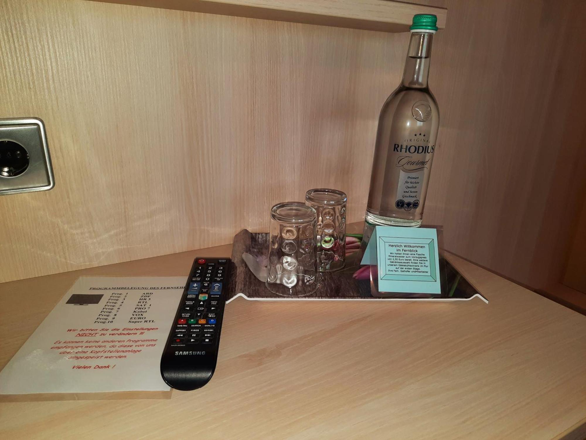 Cafe- Pension Fernblick, Incl Meinecardplus Віллінген Екстер'єр фото